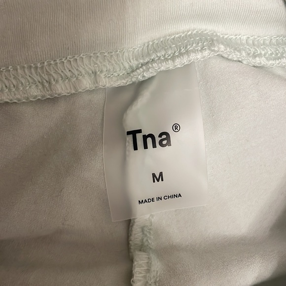 Light weight TNA leggings - Picture 3 of 4